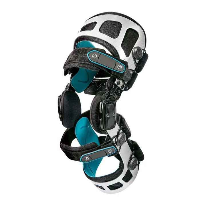 Orthopedic Knee Brace with Dual Hinges